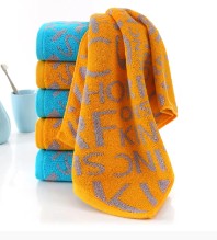 Ako používať utierky na tvár na starostlivosť o pleť?